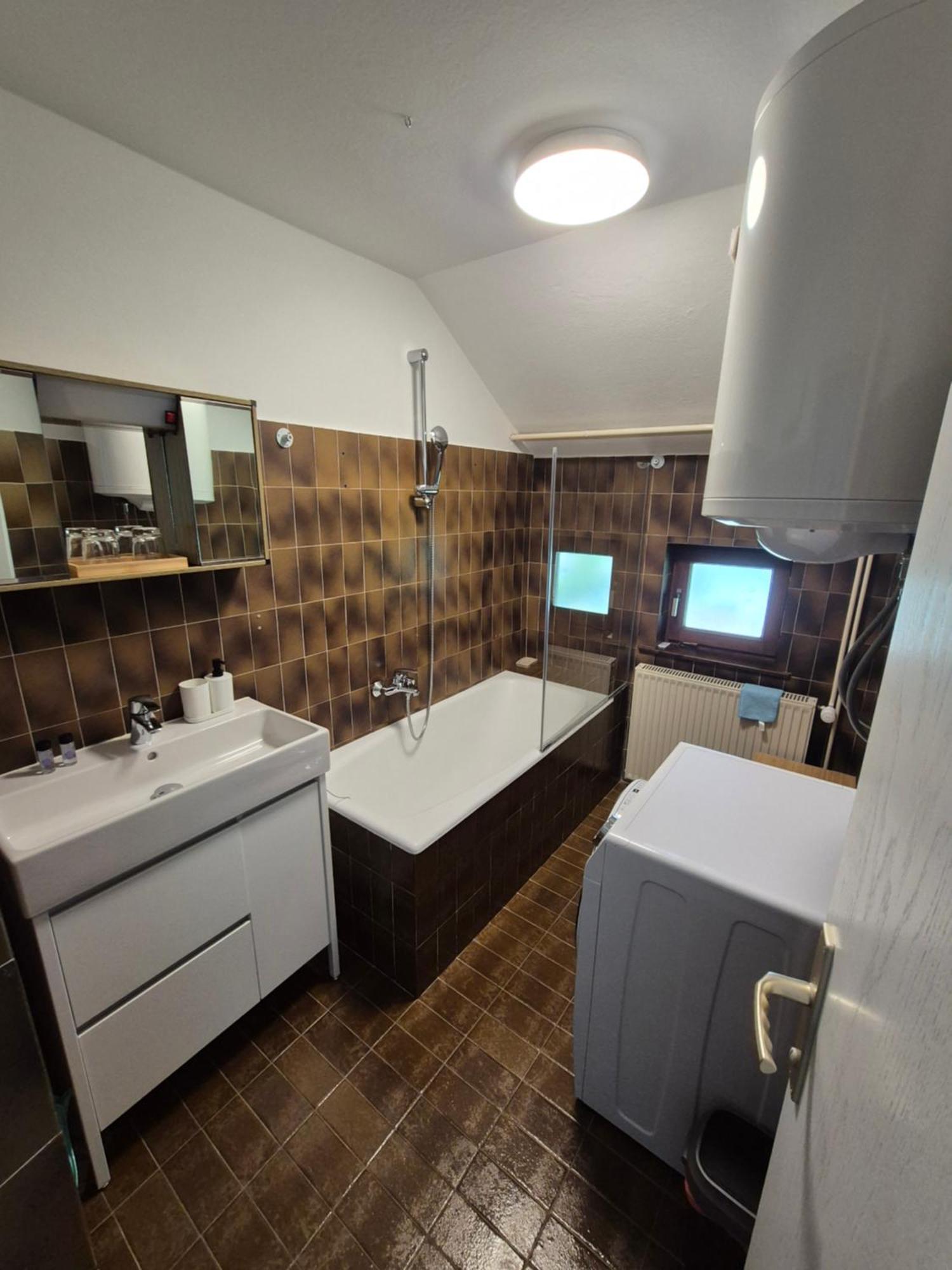 Apartment Petra Мойстрана Екстериор снимка